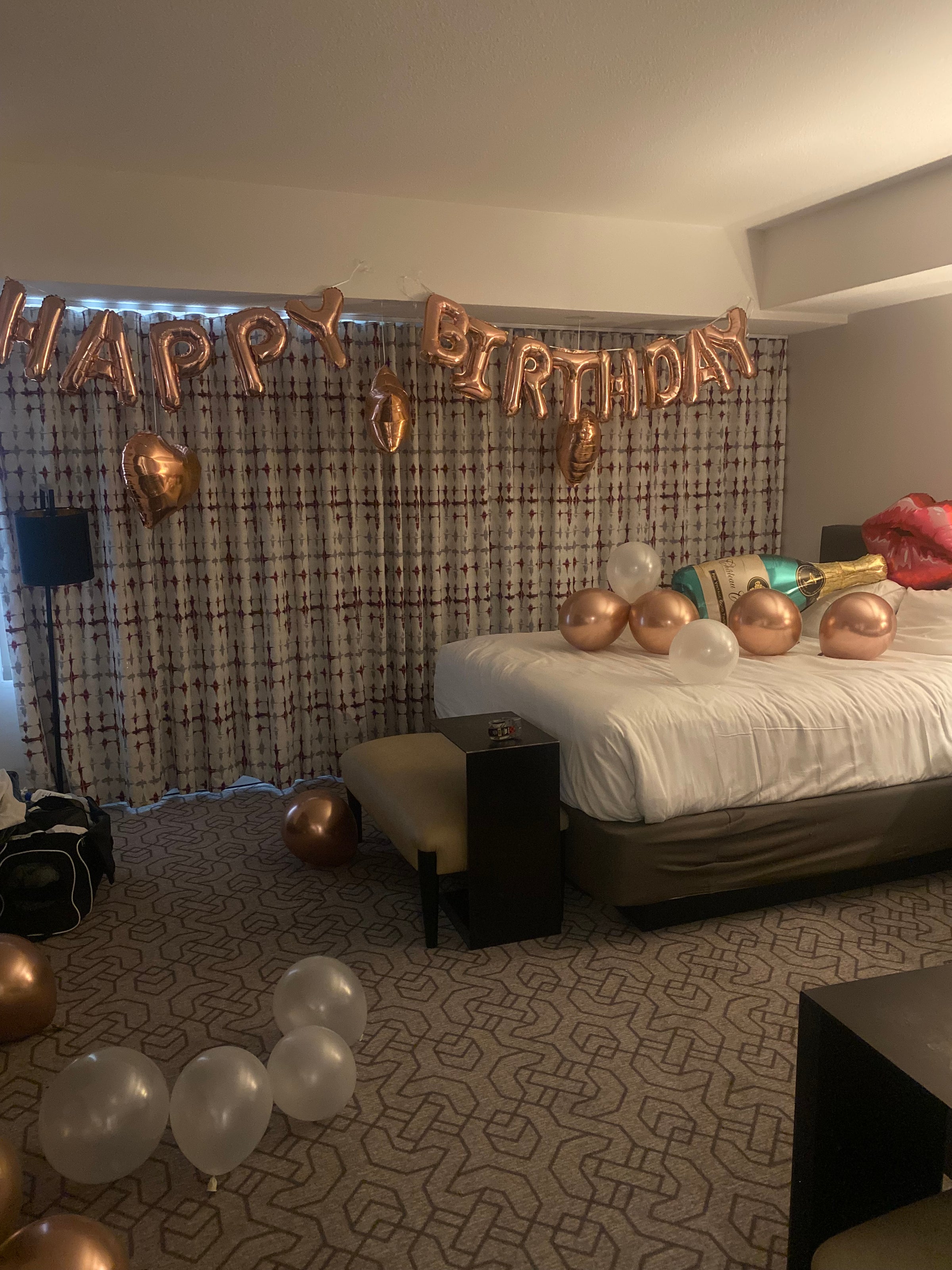 Las Vegas Birthday Hotel Decoration Service Photos